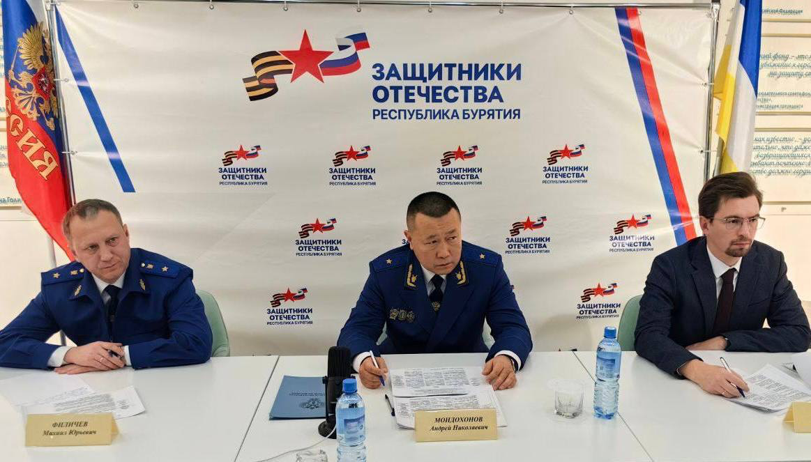 информирует.